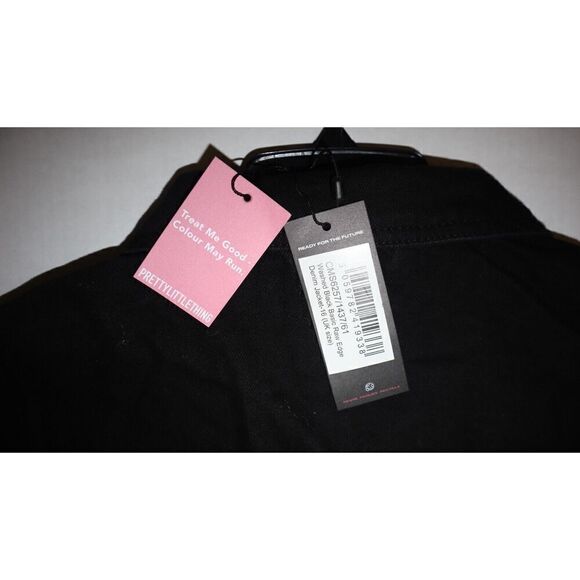 PRETTY LITTLE THING Women's Sz 12 Washed Black Basic Raw Edge Denim Crop Jacket - Picture 9 of 10
